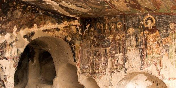 اكتشاف كنيسة تحتوي لوحات جدارية عمرها 1500 سنة في تركيا