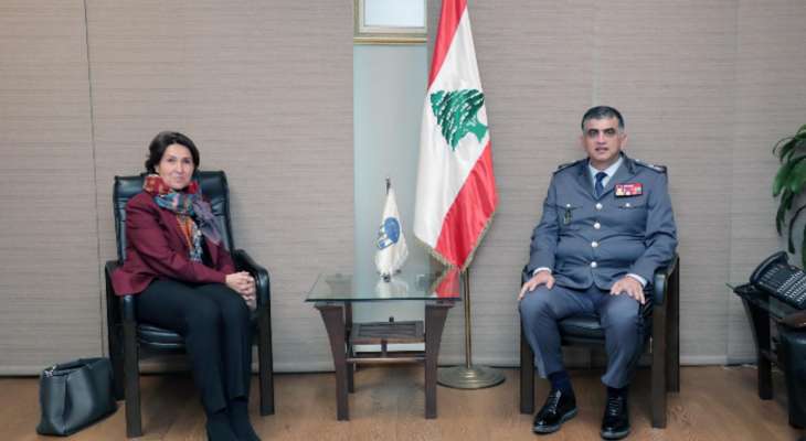 اللواء عثمان عرض مع سفيرة فرنسا الأوضاع العامة في لبنان