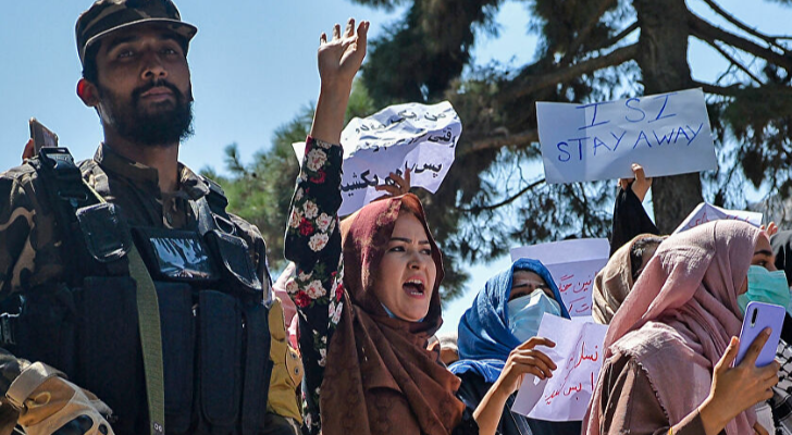 "طالبان": بإمكان النساء مواصلة الدراسة في الجامعات لكن سيتم الفصل بين الجنسين