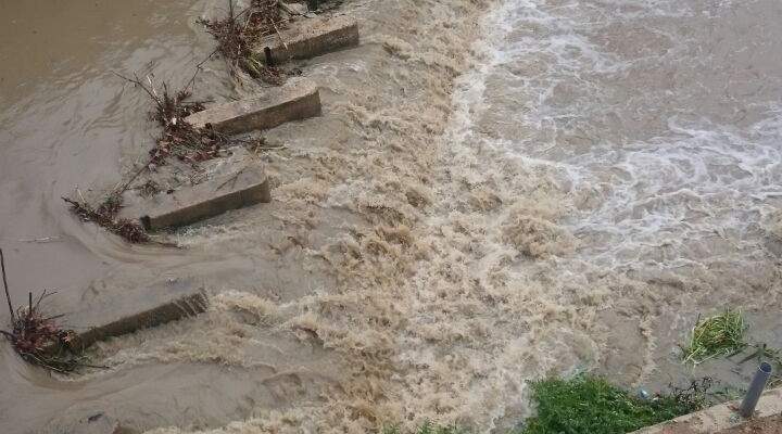 النشرة: نهر الحاصباني يفيض بسبب بدء ذوبان الثلوج