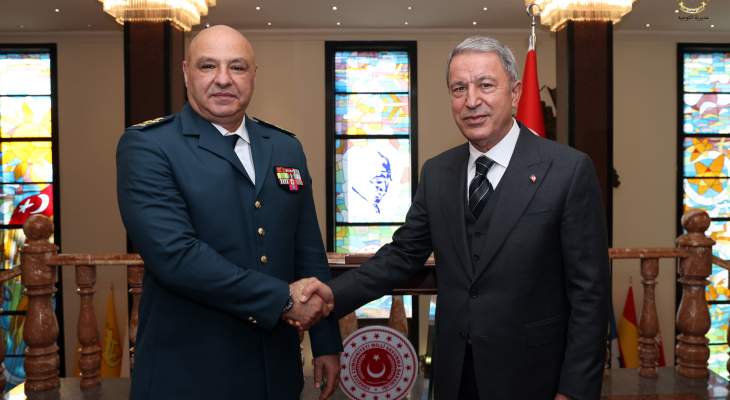 قائد الجيش اللبناني بحث مع وزير الدفاع التركي في وضع المؤسسة العسكرية وسبل دعمها