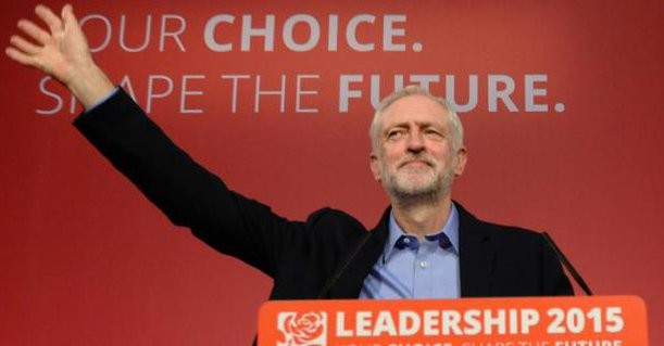 حزب العمال البريطاني المعارض يعلن فوز جيرمي  كوربن بزعامة الحزب