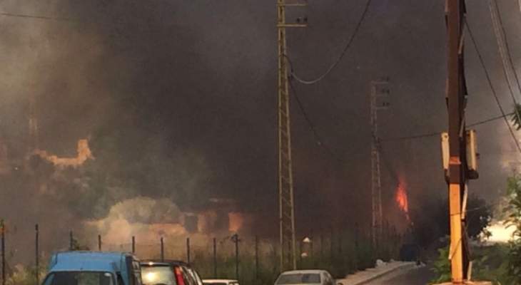 النشرة: إخماد حريق كبير اندلع في طلعة المحافظ في عبرا شرق صيدا