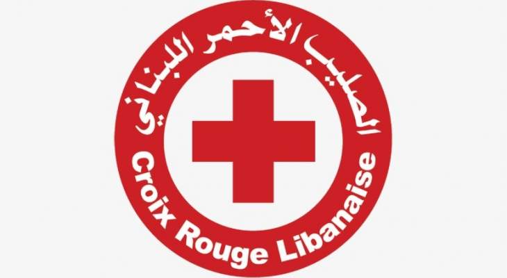 الصليب الأحمر نقل مريضا يعاني من عوارض الإنفلونزا الحادة من السهلة إلى مستشفى بيروت