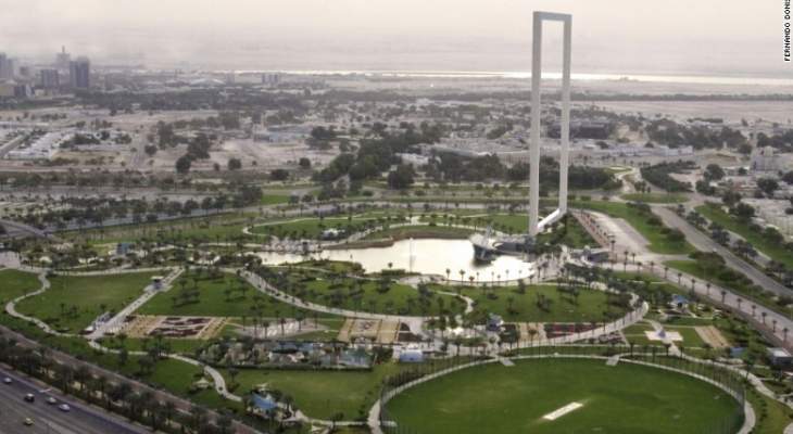 سلطات دبي تمدد إغلاق جميع الأنشطة التجارية حتى 18 نيسان الحالي