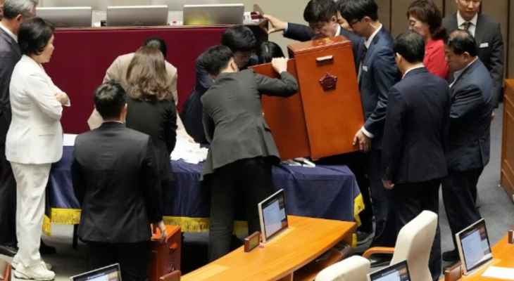 برلمان كوريا الجنوبية صوّت لصالح رفع الحصانة عن زعيم المعارضة إثر اتهامه بالفساد