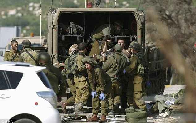 النشرة: إصابة 15 فلسطيني برصاص القوات الاسرائيلية بمواجهات في جنين 