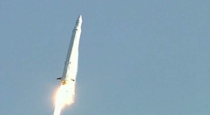 وسائل اعلام كورية شمالية: جربنا صاروخا لقنص حاملات الطائرات الأميركية