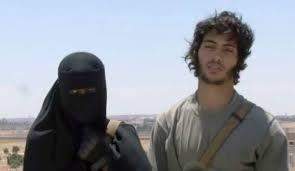 القبس: حالات هروب جماعي لعناصر تنظيم داعش في زي النساء من الرمادي