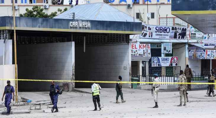 إرتفاع حصيلة الهجوم على فندق في العاصمة الصومالية إلى 21 قتيلاً