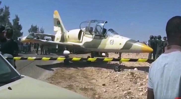 سلطات شرق ليبيا أعلنت تبعية الطائرة الحربية التي حطت في تونس لقوات حفتر