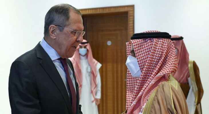 وزير الخارجية الروسي اتفق مع نظيره السعودي على استمرار التعاون في صيغة "أوبك+"