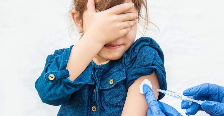 وزارة الصحة الإماراتية تبدأ تطعيم الأطفال من سن 3 إلى 17 سنة بلقاح سينوفارم