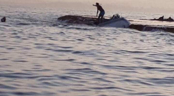 الدفاع المدني: انقاذ صياد من الغرق مقابل جزيرة صور