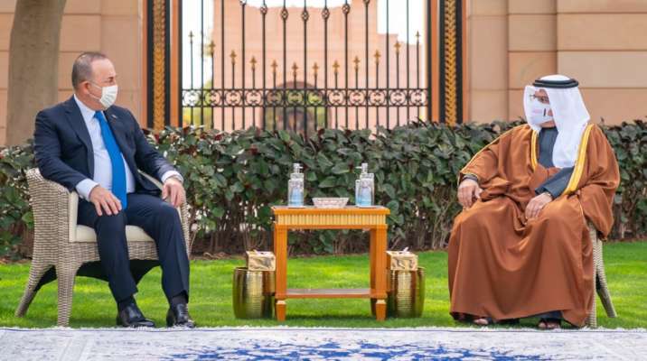 وزير الخارجية التركية بحث مع ولي عهد البحرين في المنامة بتعزيز العلاقات الثنائية