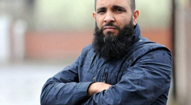 منع بريطاني مسلم من السفر في طائرة بسبب مظهره
