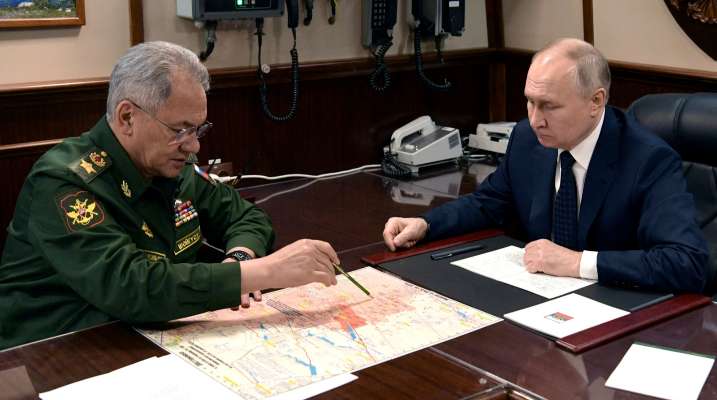 الدفاع الروسية: شويغو أبلغ بوتين بالسيطرة الكاملة على مدينة أفدييفكا في دونيتسك