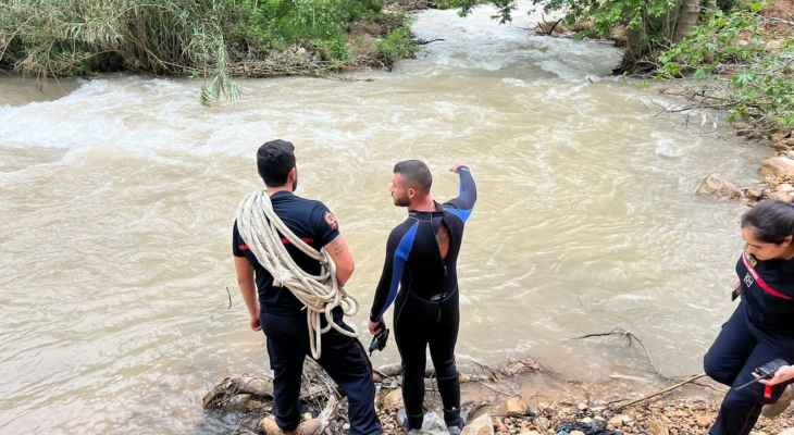 الدفاع المدني: مواصلة البحث عن رجل وابنته سقطا في نهر داريا في زغرتا