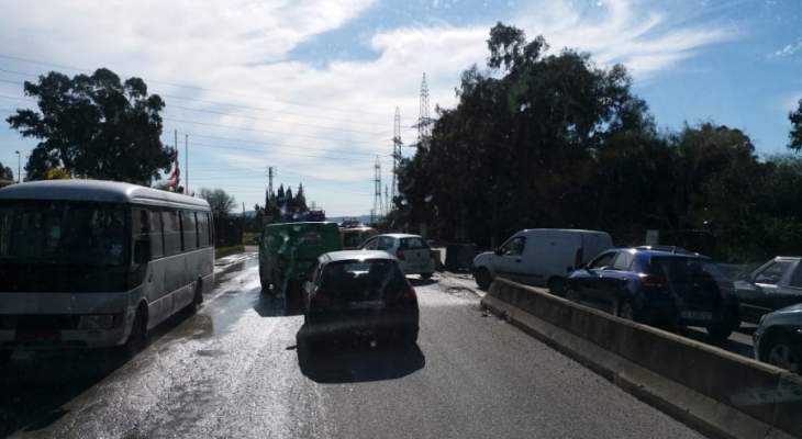النشرة: زحمة سير خانقه على طريق الزهراني الطريق البحرية بسبب حفريات