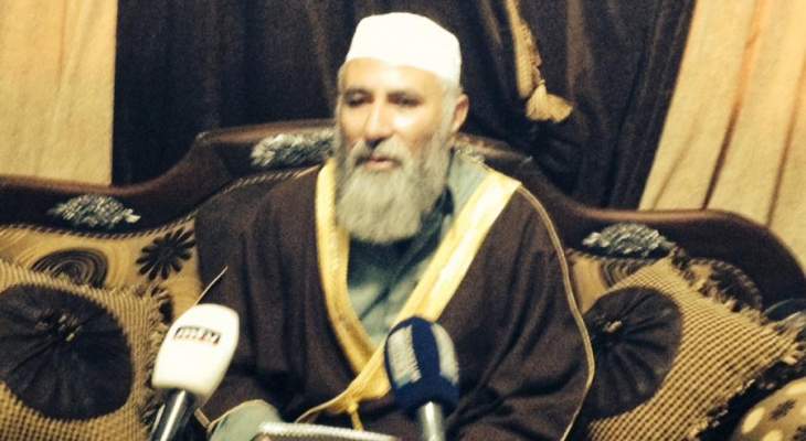 LBC: الشيخ مصطفى الحجيري في جرد عرسال في محاولة لوقف إعدام علي البزال