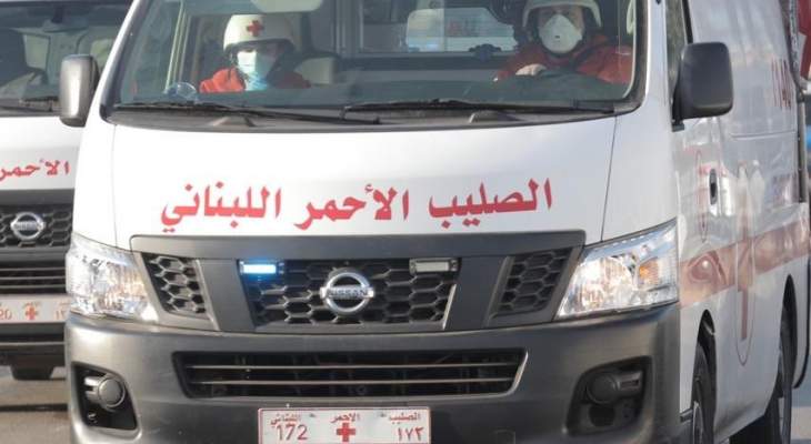 الصليب الأحمر: 5 فرق تعمل على نقل الجرحى وإسعاف المصابين من  وسط بيروت
