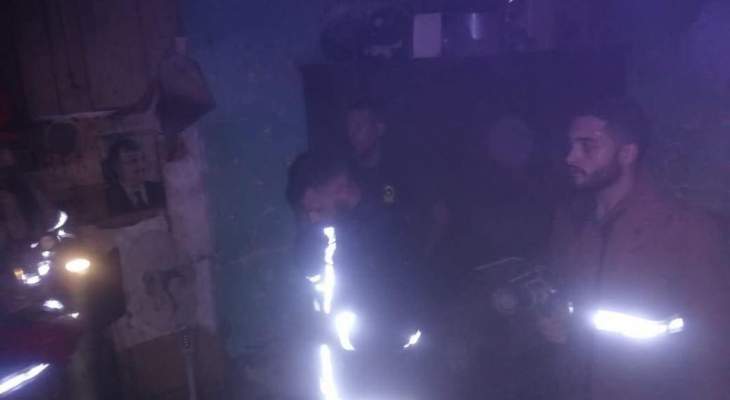 الدفاع المدني: إخماد حريق داخل شقة سكنية في حي اللجا بالمصيطبة