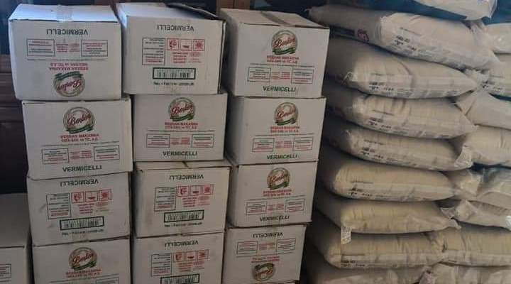بلدية داربعشتار أعلنت تقديم مواد غذائية شهريا لـ100 عائلة في البلدة حتى نهاية 2020