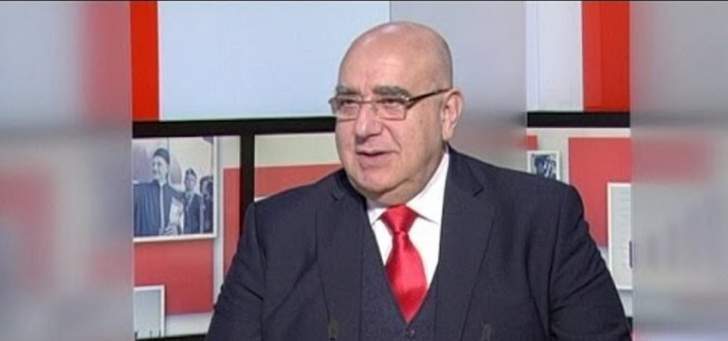 مصطفى حمدان يدعو الى التركيز على حاكم مصرف لبنان  