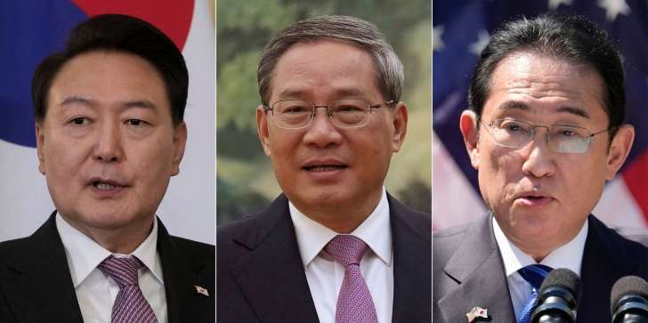 رئيسا وزراء الصين واليابان يصلان إلى سيول لعقد أول قمة ثلاثية مع رئيس كوريا الجنوبية