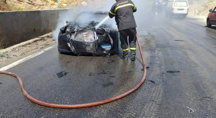 النشرة: إخماد حريق سيارة على طريق عام ترشيش- زحلة