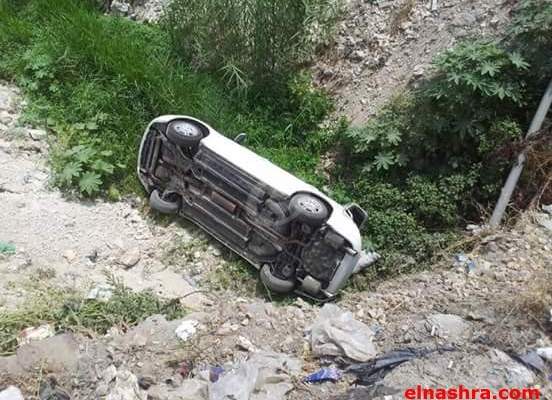 النشرة: نجاة سائق بعد سقوط سيارته في منحدر في تعمير حارة صيدا