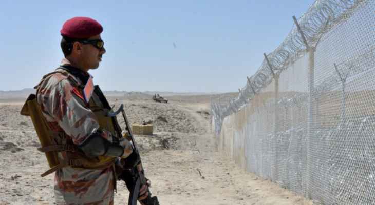أ.ف.ب: مقتل ستة أفغان في قصف للجيش الباكستاني عبر الحدود