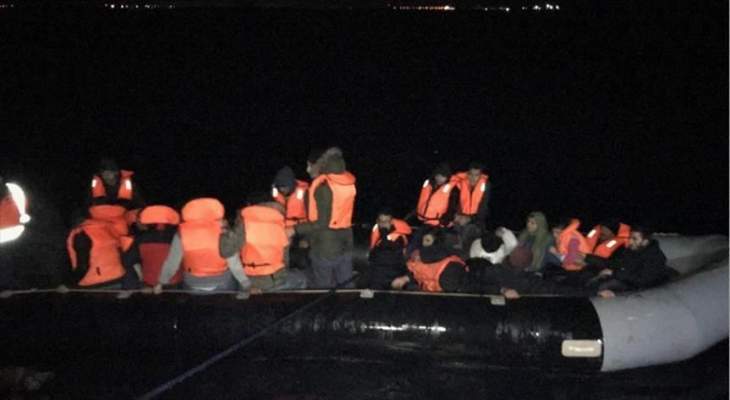 خفر السواحل التركي ضبط 53 مهاجرا غير شرعي يحملون الجنسية السورية غربي البلاد