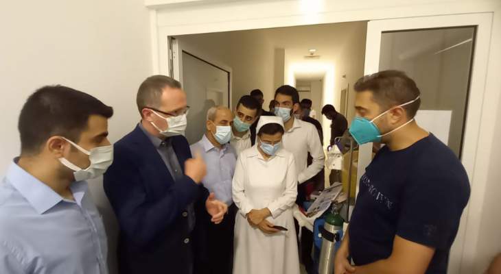 اللواء خير والسفير التركي تفقدا مستشفى الجعيتاوي واطلعا على أوضاع المصابين