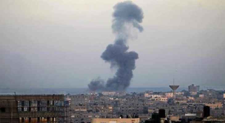 "وفا": الطائرات الإسرائيلية قصفت موقعين في غزة ووسط القطاع