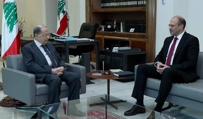 الرئيس عون اطلع مع وزير الصحة على آخر المعطيات المتعلقة بكورونا