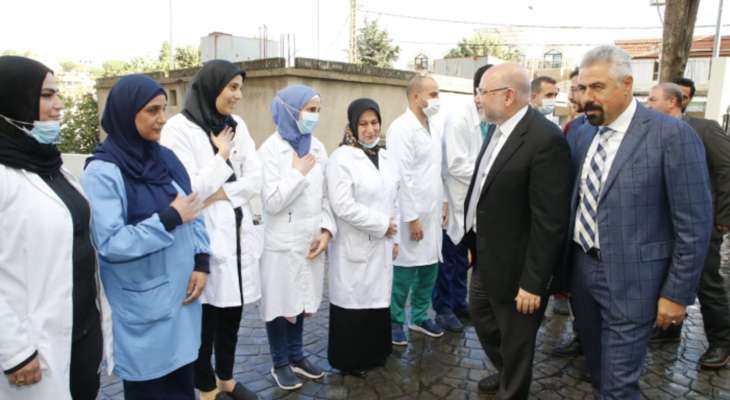 الأبيض تفقد مستشفيي بنت جبيل وتبنين وأكد دور المستشفيات الحكومية في مواجهة الأوبئة