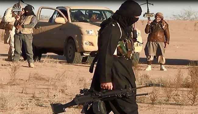 مسلحو داعش يحرقون نقاطهم وآلياتهم بأماكن تواجدهم بجرود القلمون الغربي