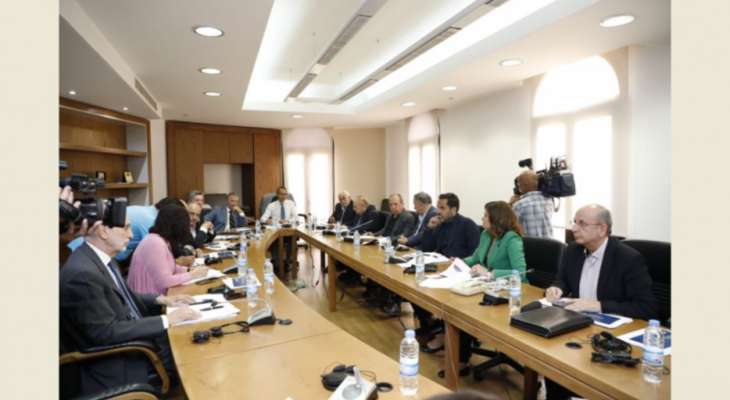 لجنة الشؤون الخارجية اطلعت من كاريه على تقرير البنك الدولي عن أثر النزوح السوري