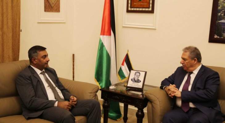 اشرف دبور يطلع سفير باكستان على مستجدات الاوضاع في فلسطين 