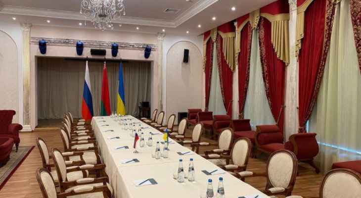 خارجية بيلاروسيا: المفاوضات بين الوفدين الروسي والأوكراني بدأت
