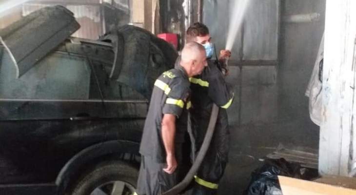 النشرة: حريق داخل محل مخصص لدهان السيارات في سعدنايل 