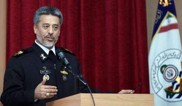 قائد البحرية الايرانية: سنجري مناورات عسكرية تمتد من هرمز لخليج عدن 