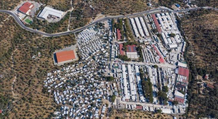 محكمة يونانية حكمت على اثنين حرقوا مخيماً للاجئين الأفغانيين بالسجن 5 سنوات 