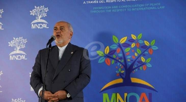 ظريف: إيران ليست مهتمة بإجراء محادثات مع واشنطن