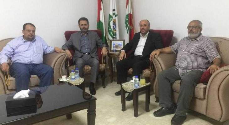 ممثل حركة حماس في لبنان يستقبل وفداً من حركة الجهاد الإسلامي في فلسطين