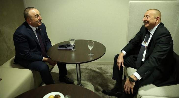 رئيس أذربيجان بحث مع وزير خارجية تركيا بقضايا ثنائية وإقليمية في دافوس