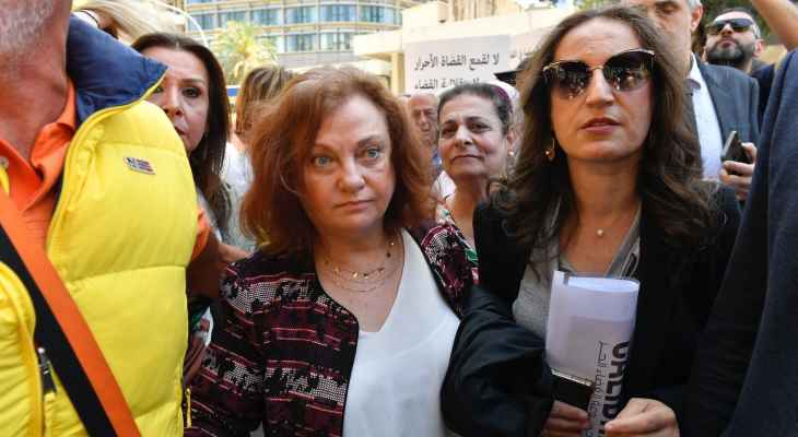 فايننشال تايمز: استبعاد القاضية عون أثار غضبًا في لبنان الذي تقوده حكومة "رعناء"