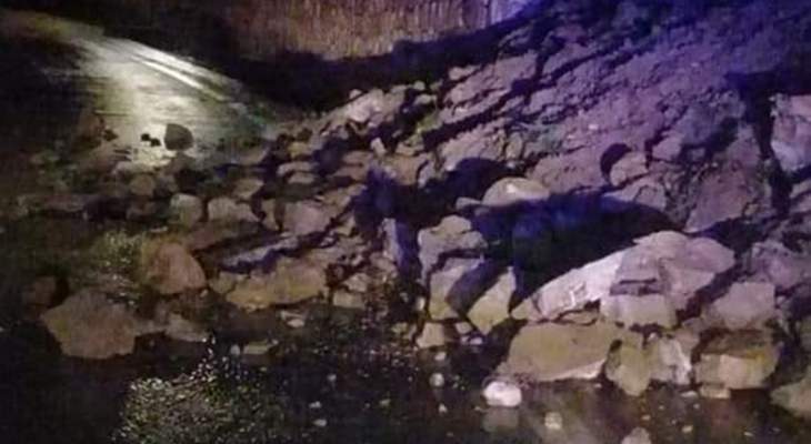 بلدية حاصبيا تطلب الحذر أثناء سلوك طريق الحاصباني جراء انهيار حائط