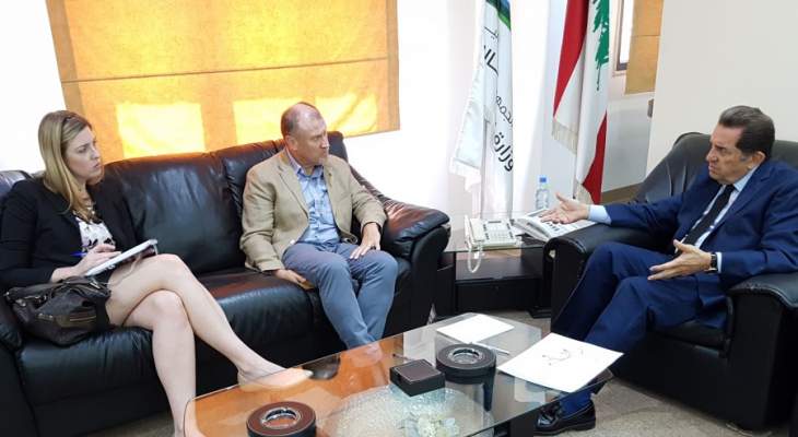 حرب بحث مع سفير أوستراليا التطورات في لبنان والمنطقة
